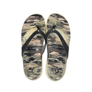 OluKai Nua Pio Camo Flip Flop Sandals Size 10 Black White Gray